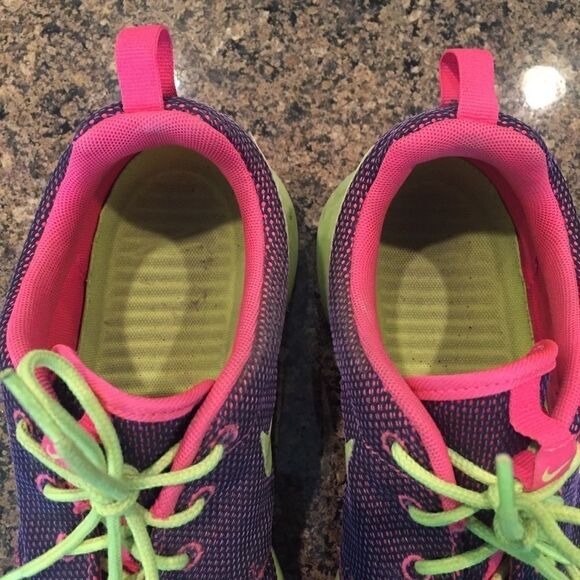 Nike Running Shoes   - Picture 3 of 8